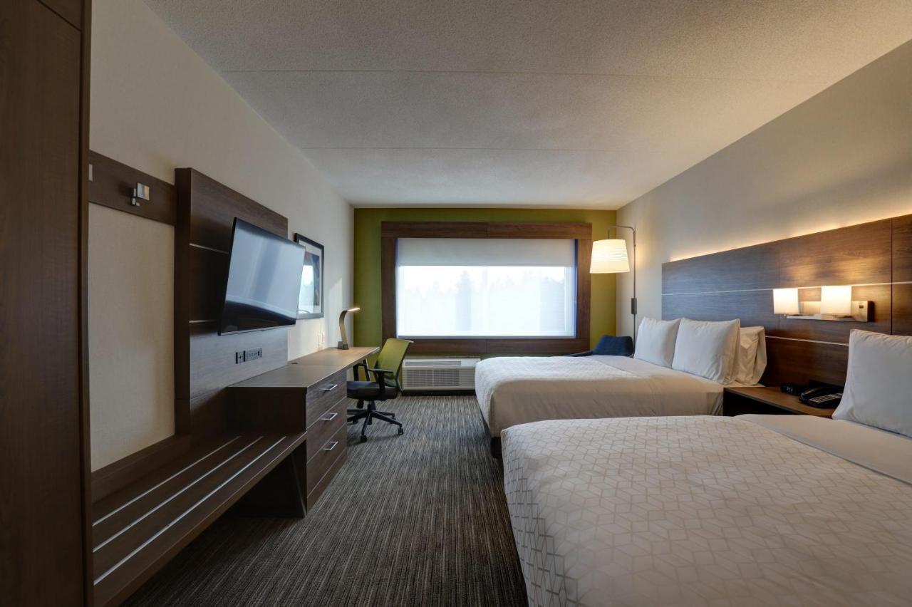 Holiday Inn Express - Kingston West By Ihg Экстерьер фото