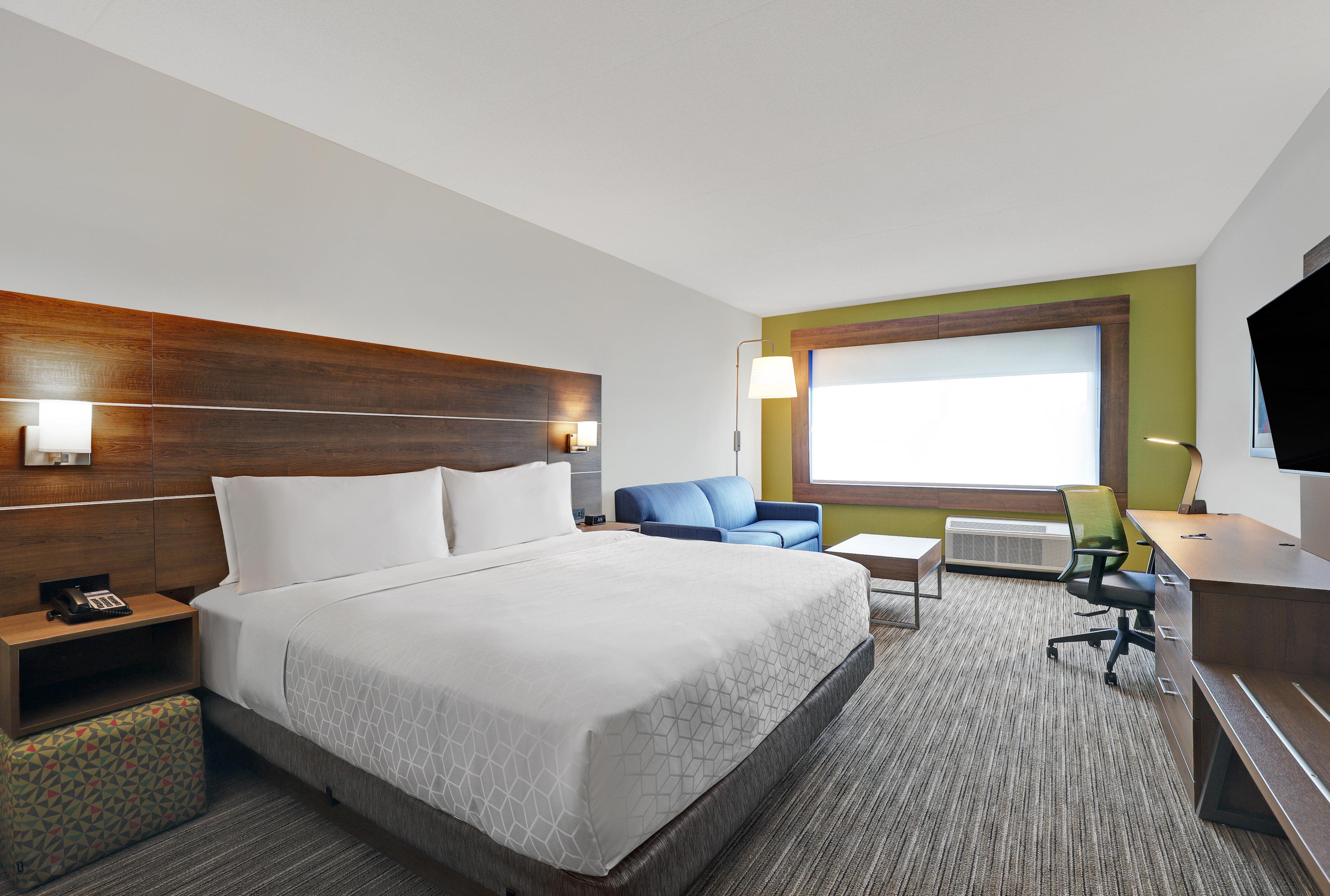 Holiday Inn Express - Kingston West By Ihg Экстерьер фото