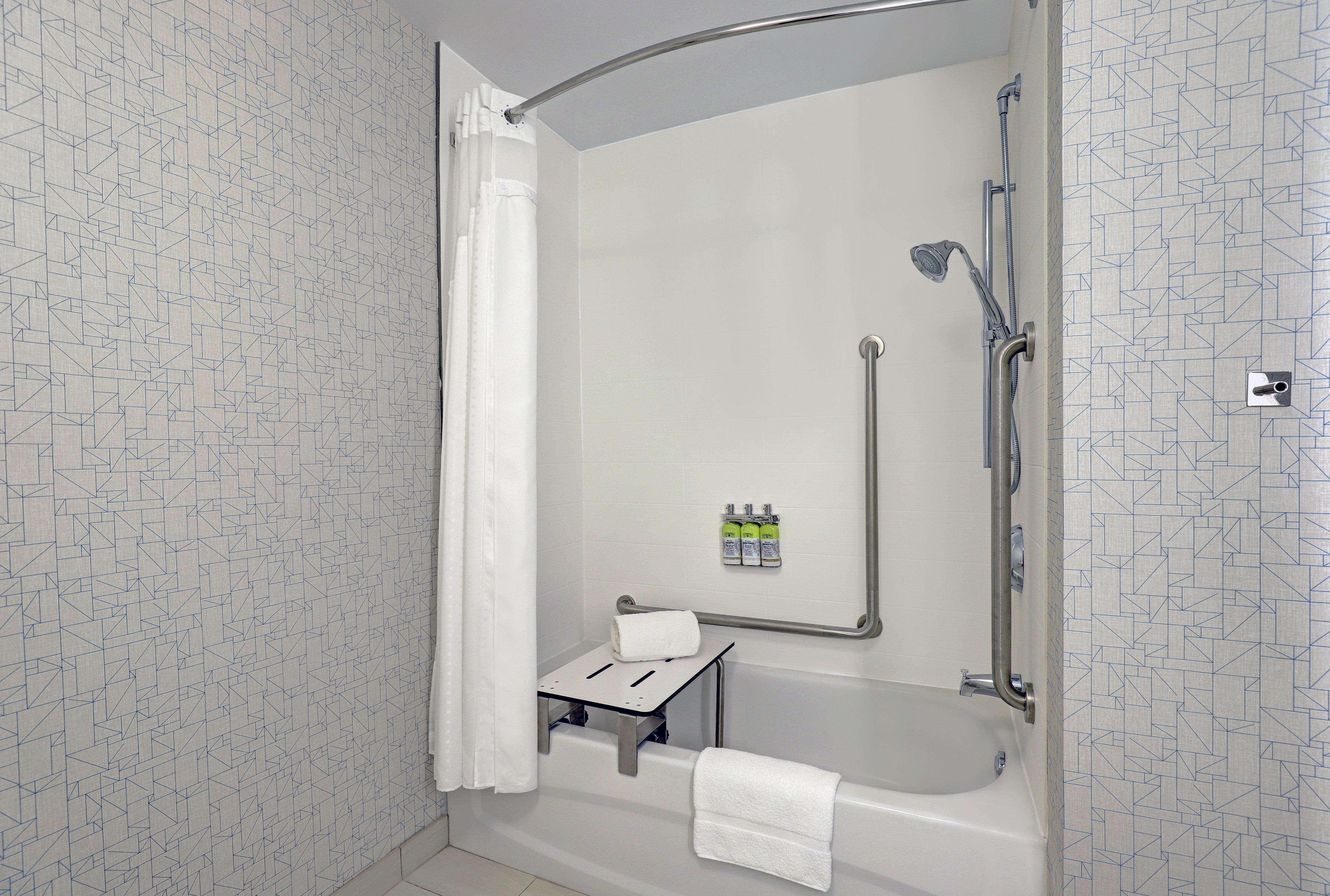 Holiday Inn Express - Kingston West By Ihg Экстерьер фото